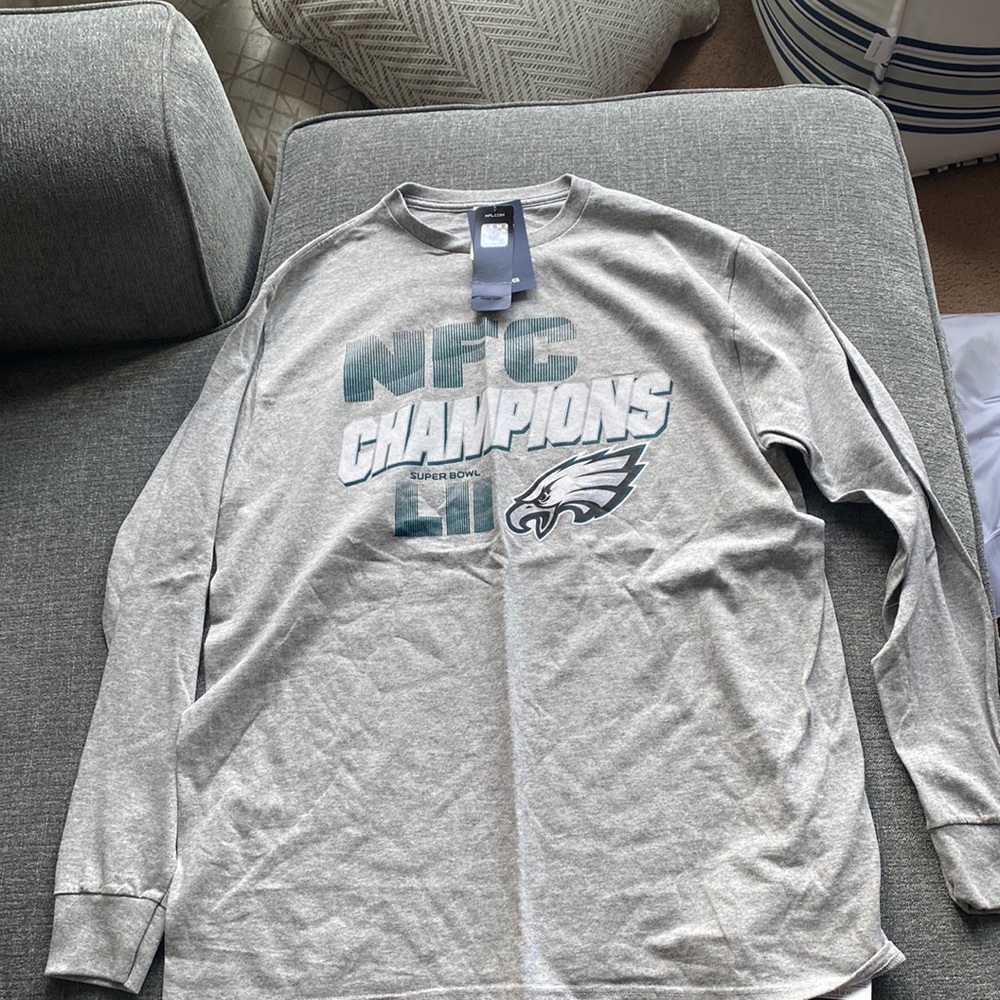 Mens XL NFC champions eagles longsleeve